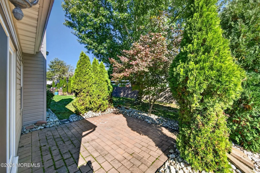 Photo of 6 Doral Way