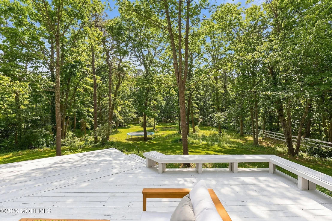 Photo of 565 Buttonwood Drive