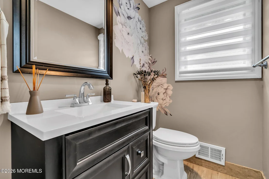 Photo of 12 Meadowview Drive