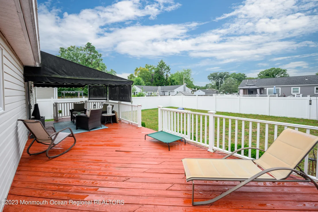 Photo of 425 Harris Avenue