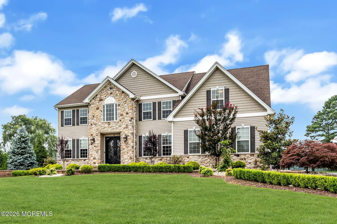Photo of 12 Whispering Grove Boulevard