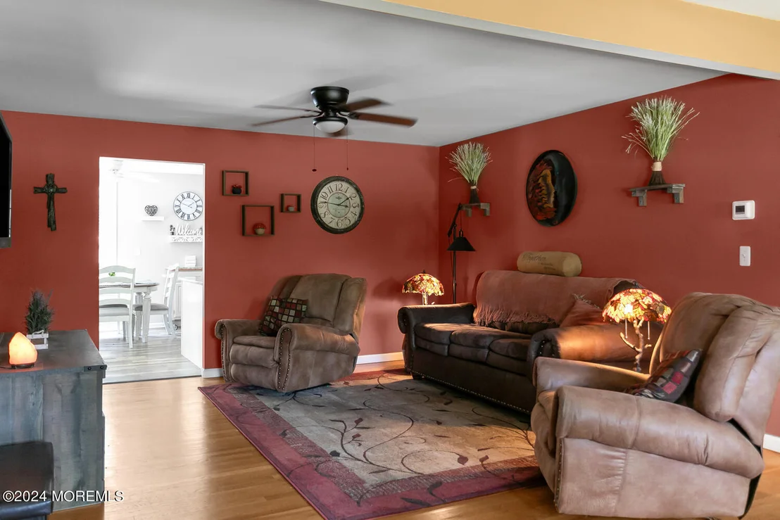 Photo of 63 Leonard Avenue