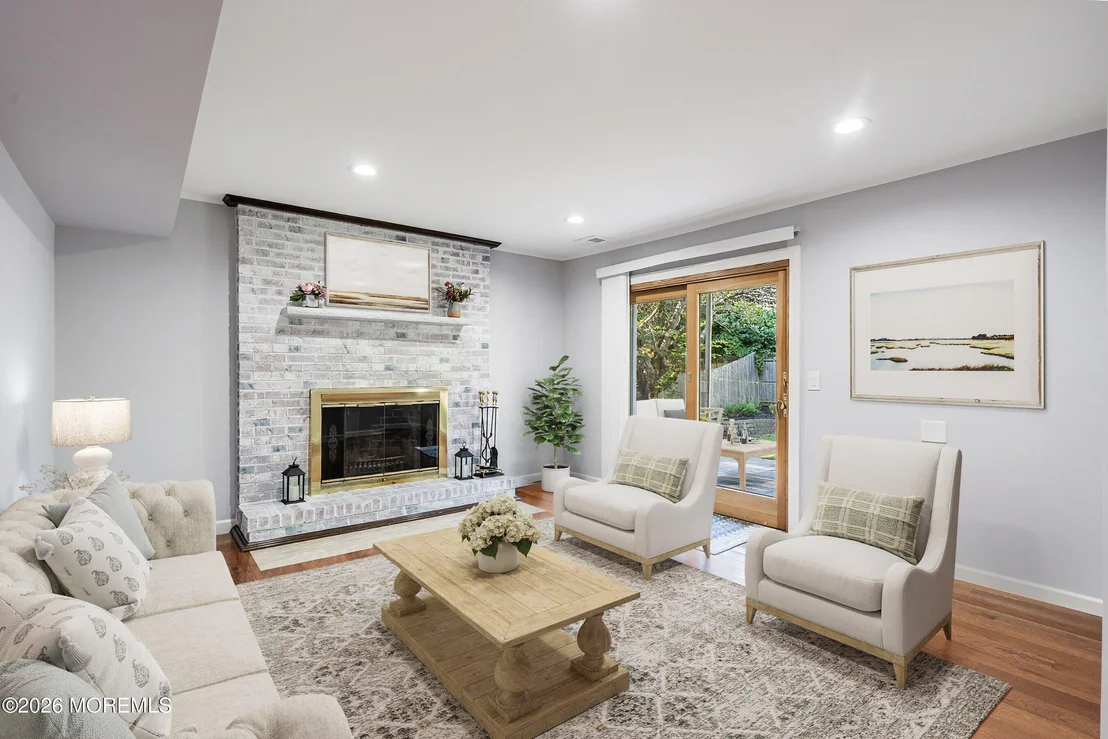 Photo of 15 Bristlecone Drive