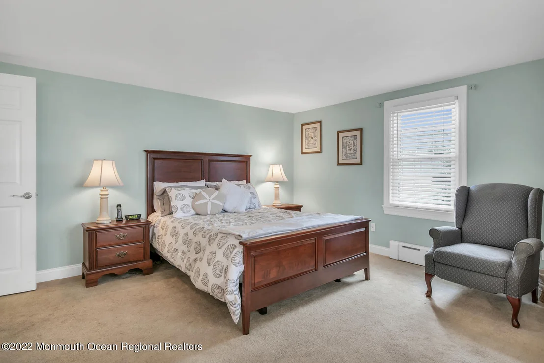 Photo of 306 Perrine Boulevard