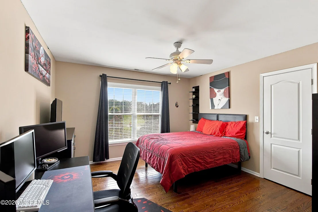 Photo of 43 Oxford Circle