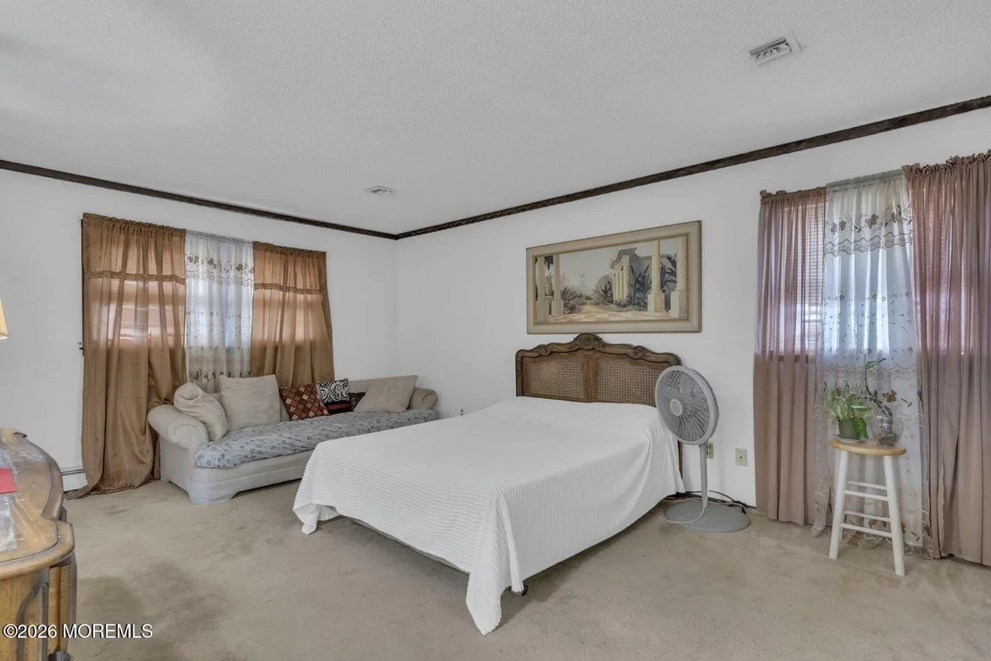 Photo of 151 Cardinal Drive