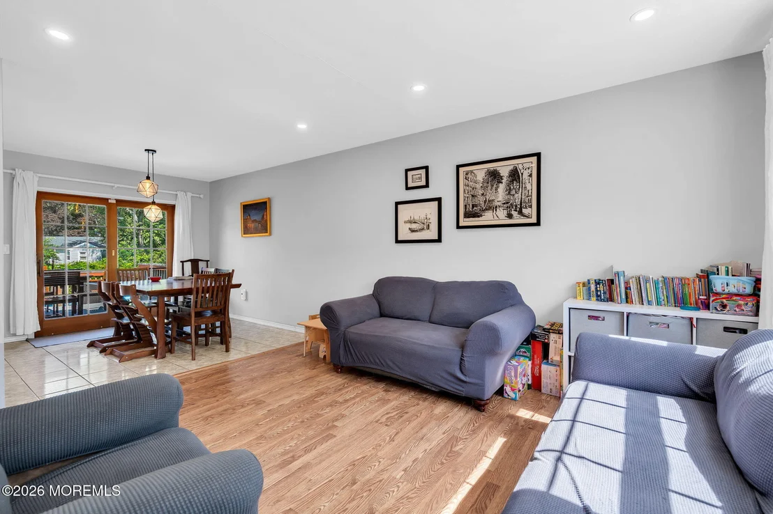 Photo of 31 Dogwood Drive