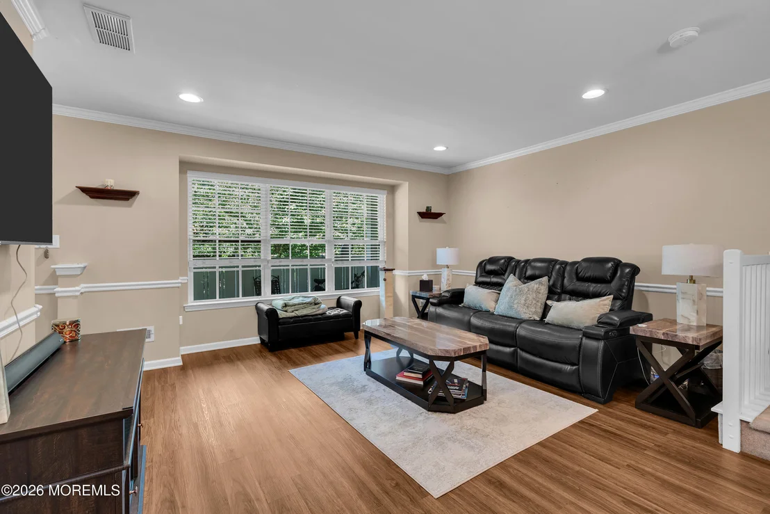 Photo of 357 Brookfield Drive