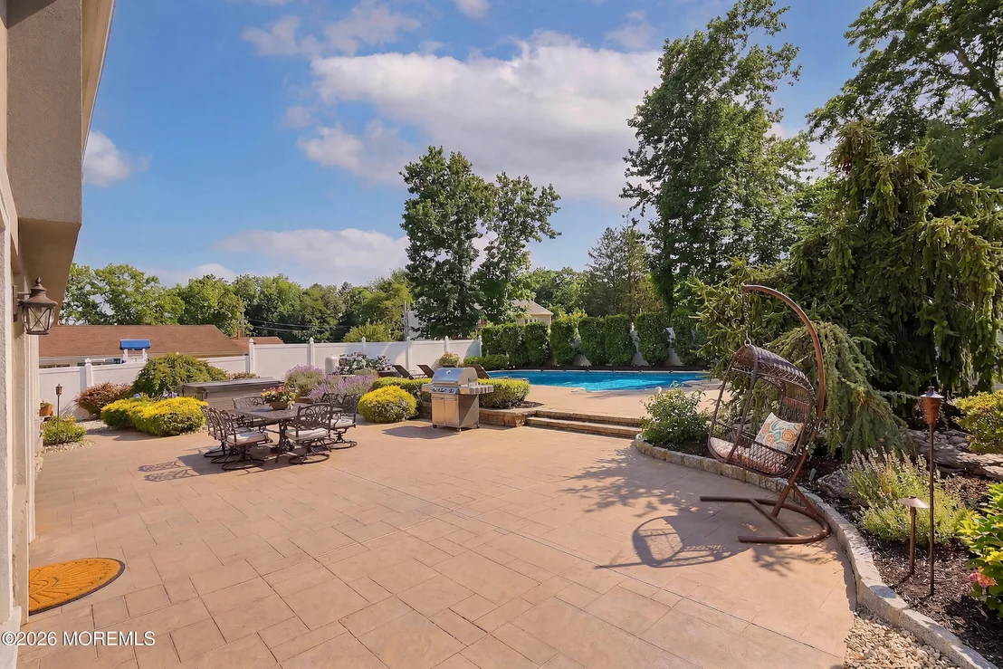 Photo of 20 Cambridge Drive