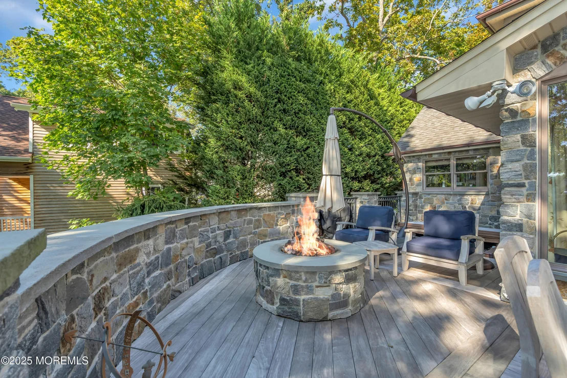 Photo of 2403 Riverside Terrace