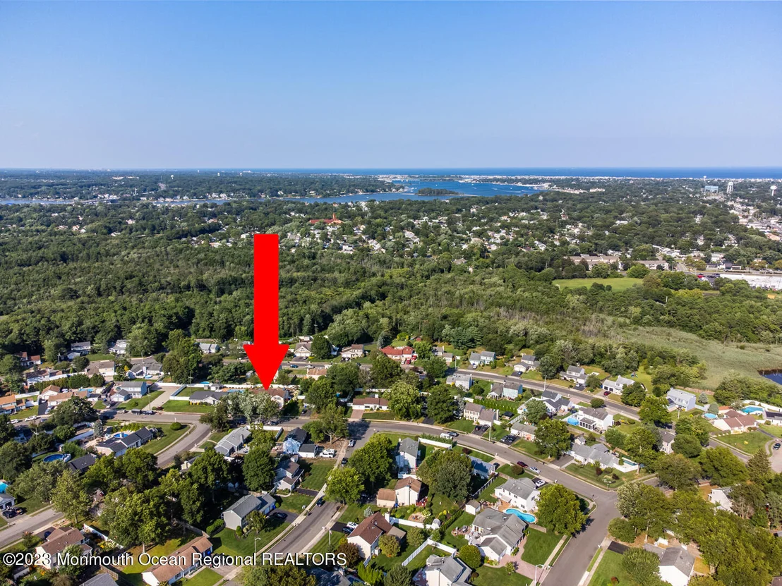 Photo of 74 Oak Knoll Drive