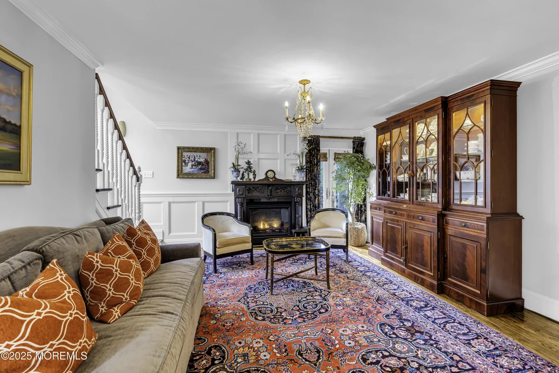 Photo of 2403 Riverside Terrace