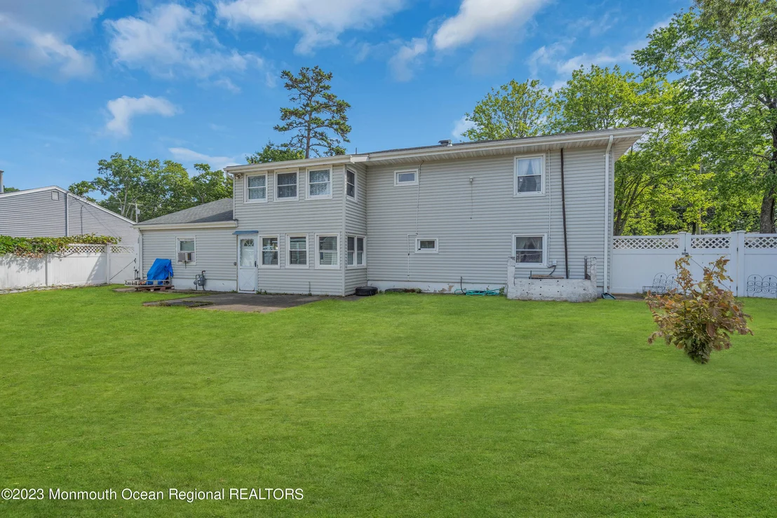 Photo of 303 Station Drive