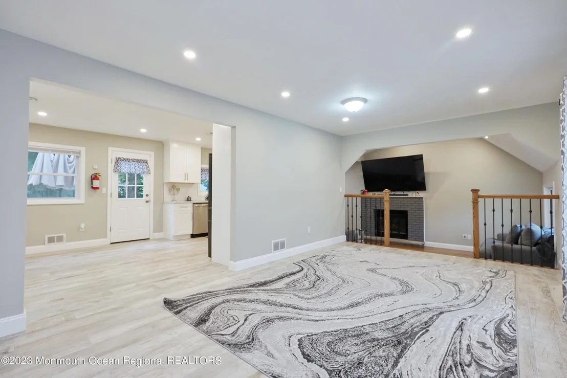 Photo of 16 Mercer Road