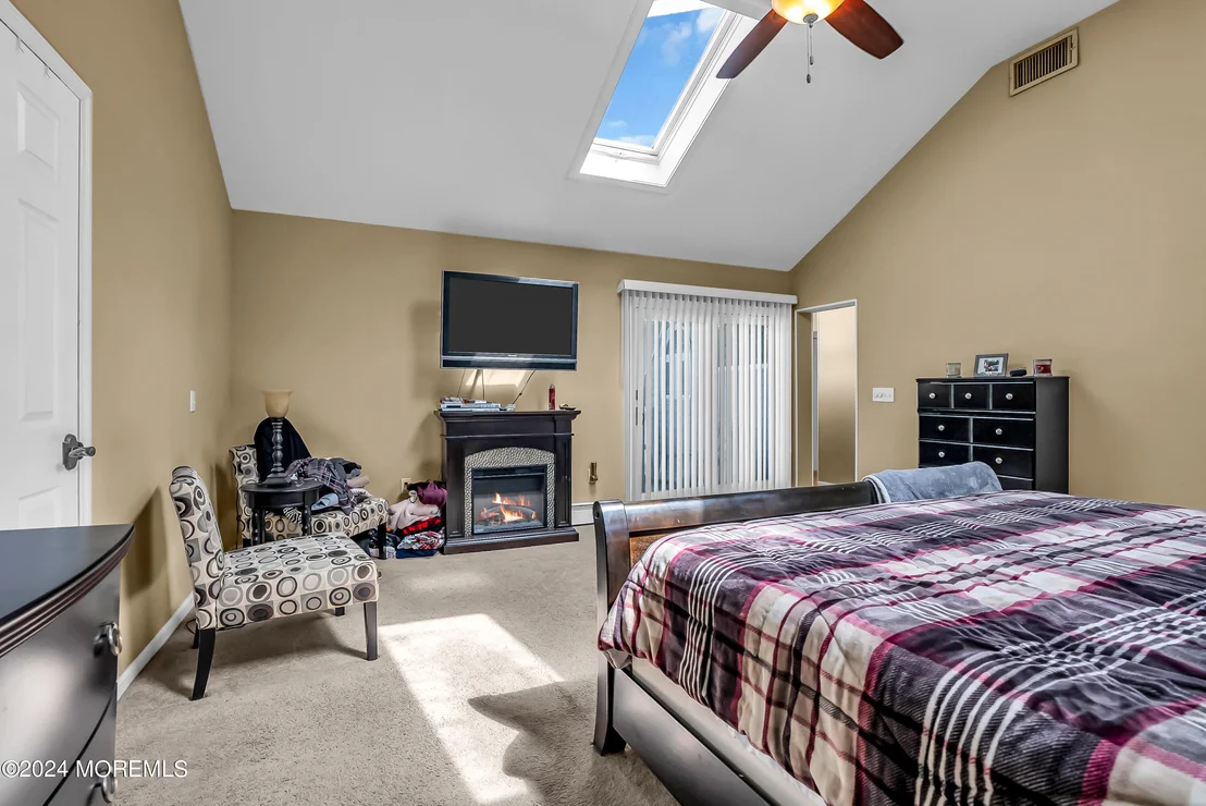 Photo of 370 Marc Drive