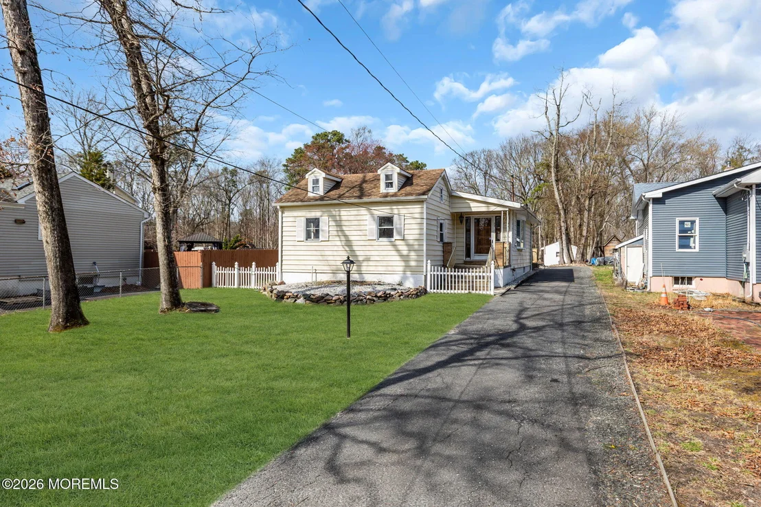 Photo of 73 Maxim Road