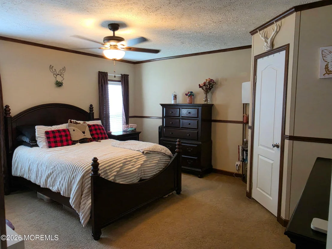 Photo of 31 Henry Circle
