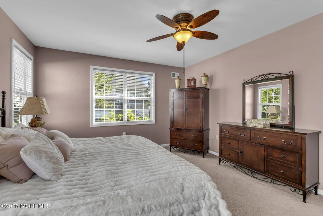 Photo of 18 Inkberry Lane