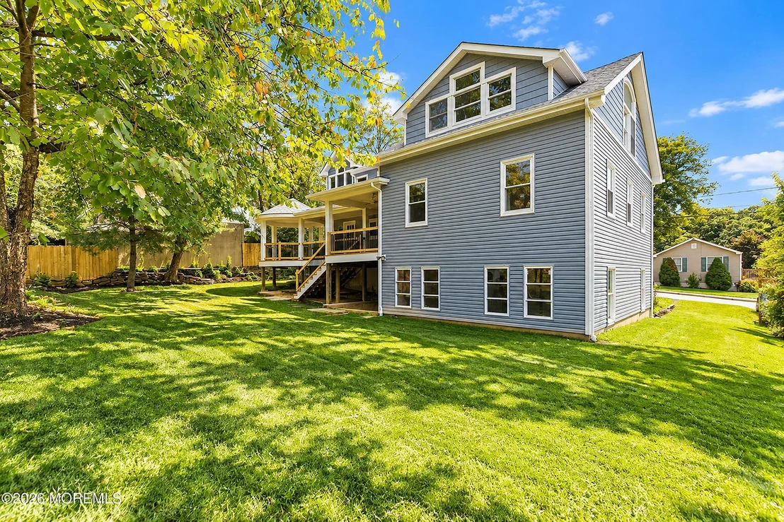 Photo of 4 Oneida Avenue