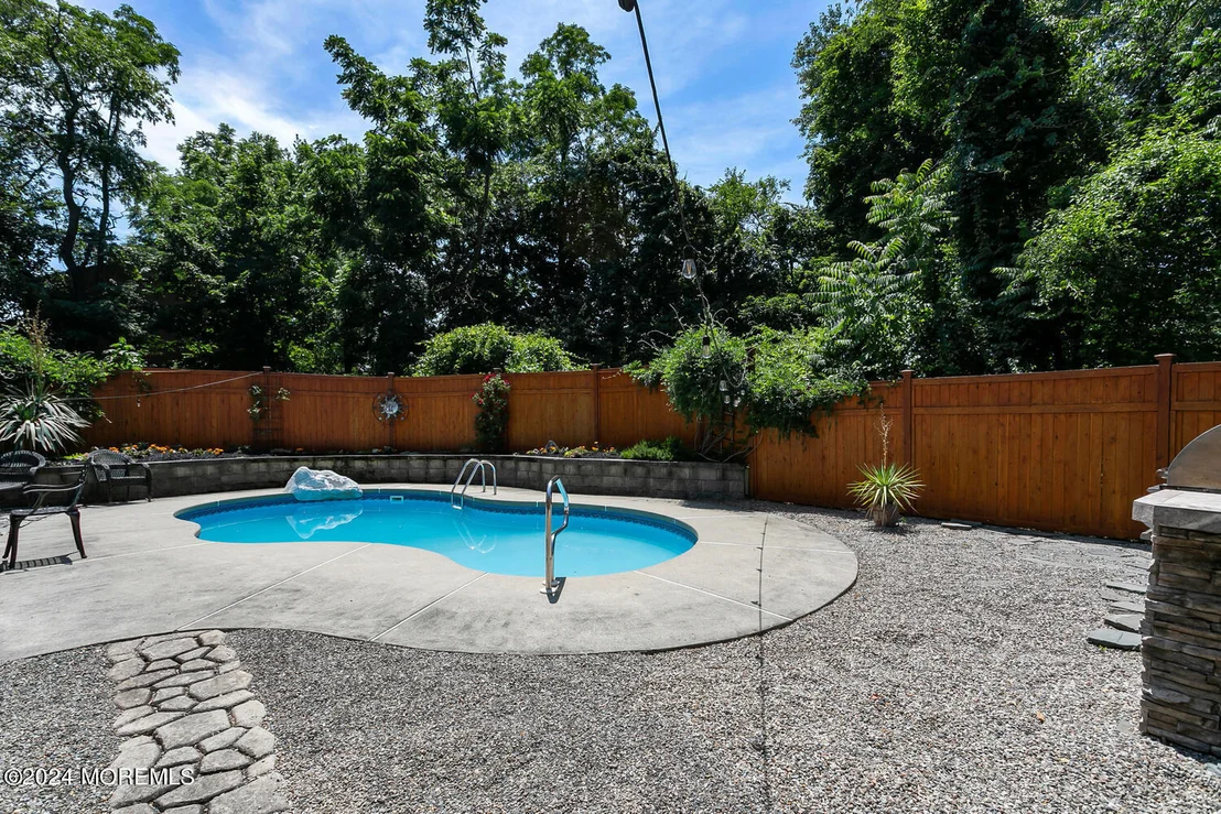 Photo of 63 Leonard Avenue