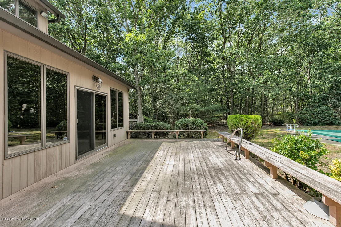Photo of 2114 Shadowbrook Drive
