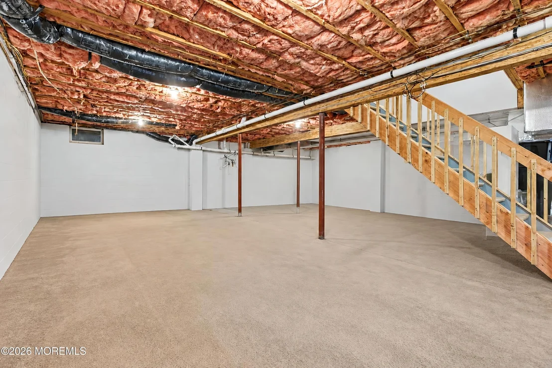 Photo of 611 Winterberry Boulevard