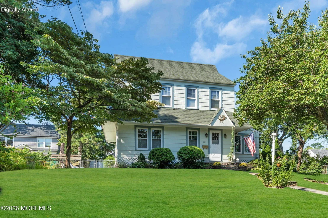 Photo of 39 Highland Avenue