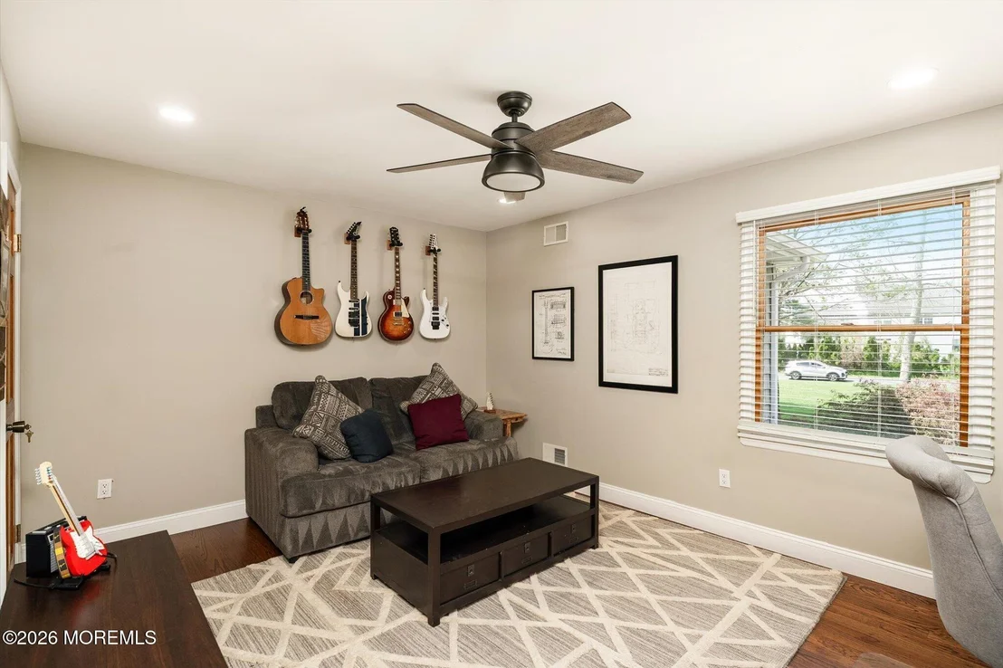 Photo of 83 Oak Glen Road