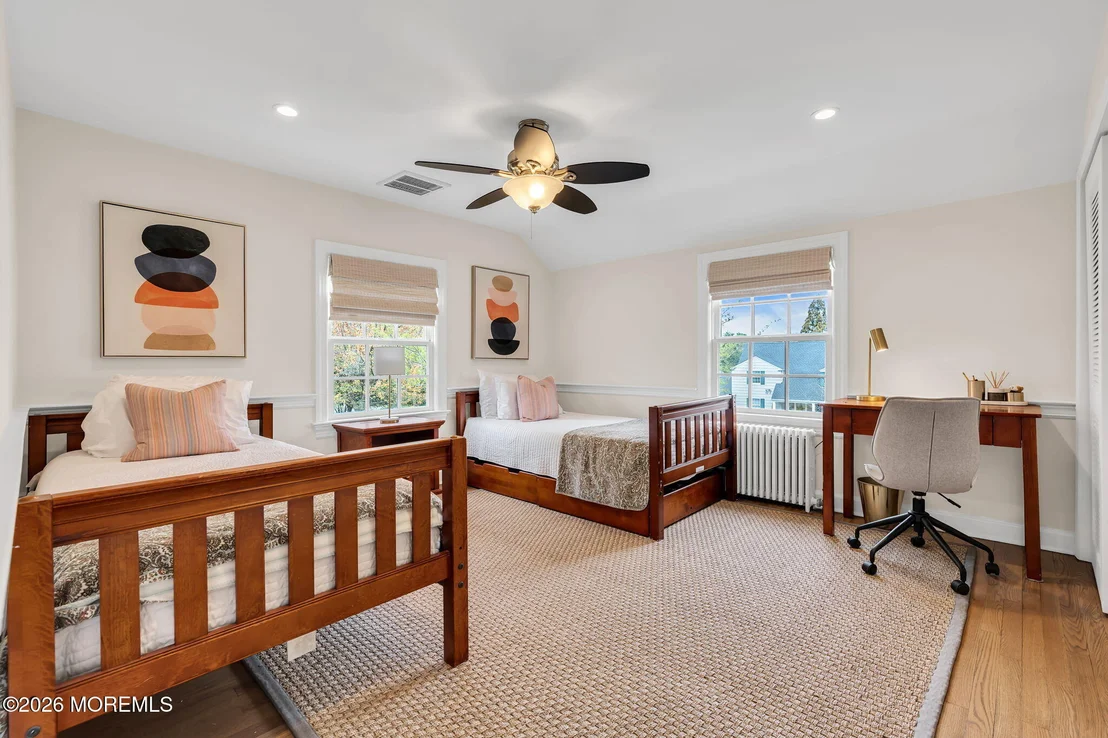 Photo of 9 N Cherry Lane