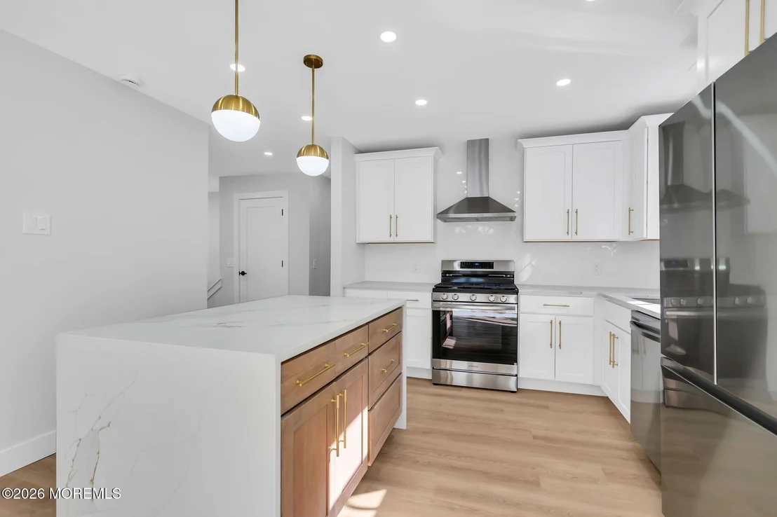 Photo of 415 S 1st Avenue