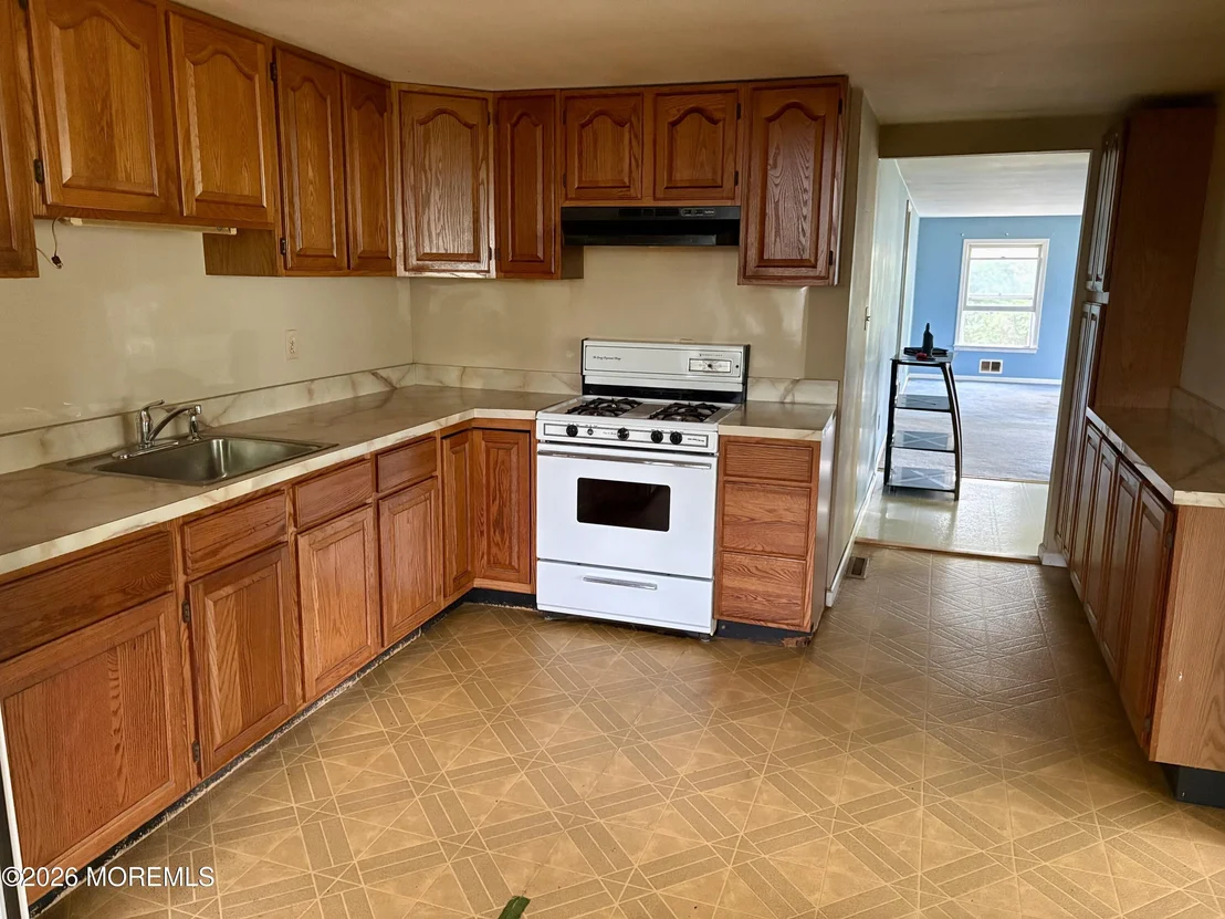 Photo of 123 Algonquin Trail
