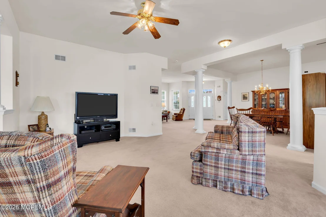Photo of 99 Spring Lake Boulevard
