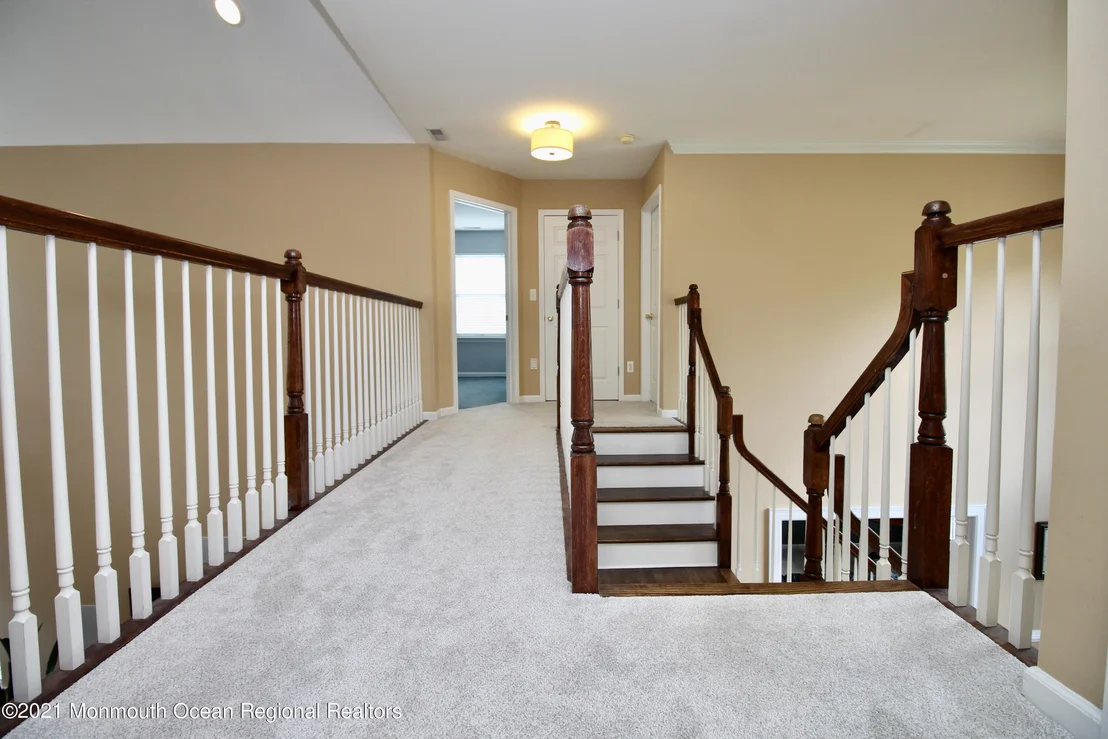Photo of 20 Cedarview Avenue