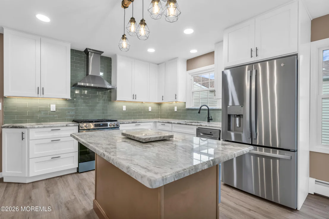 Photo of 134 Pulaski Boulevard