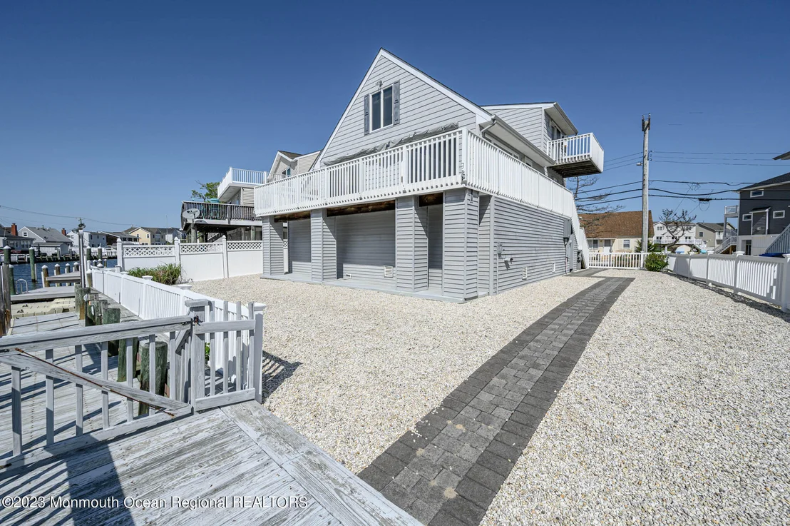 Photo of 208 Morris Boulevard