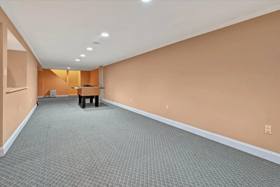 Photo of 7 Beverly Drive