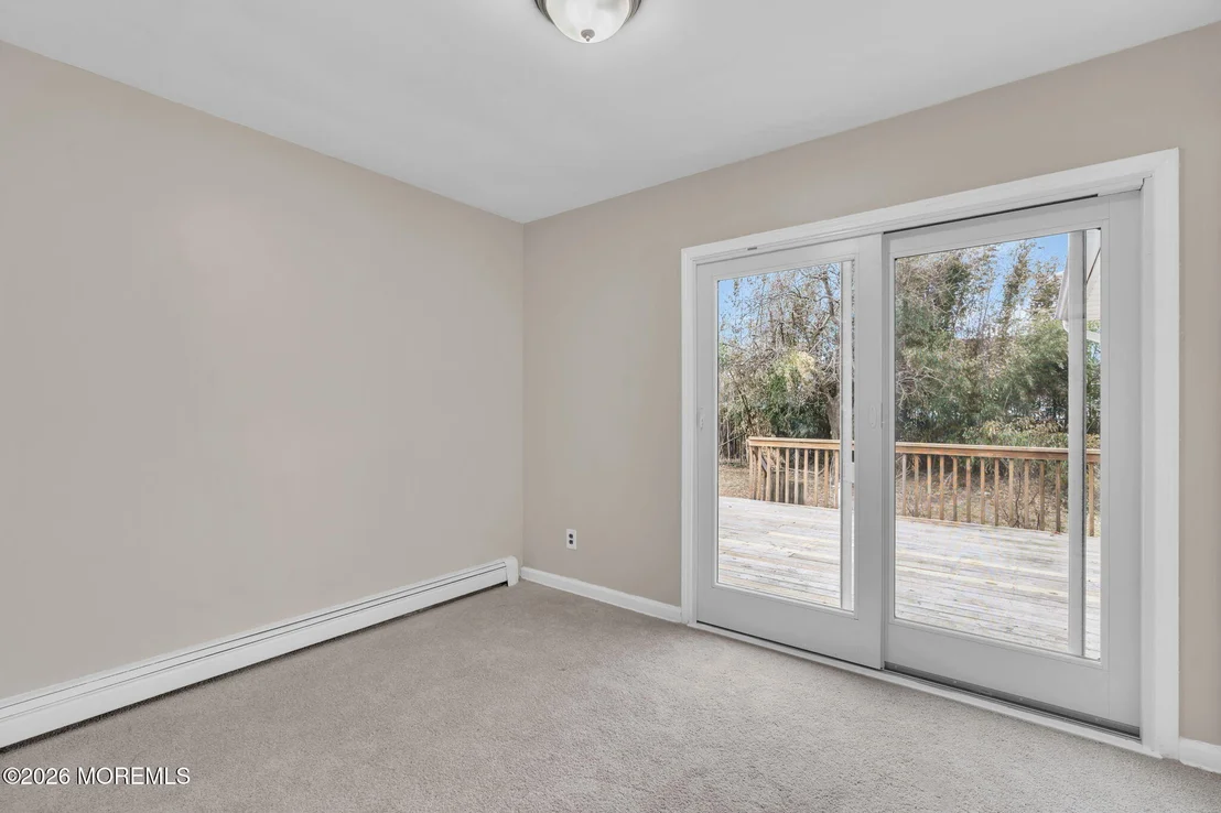 Photo of 121 Harding Drive