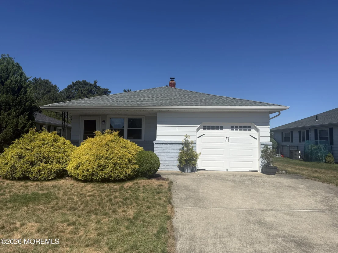 Photo of 485 Saint Thomas Drive