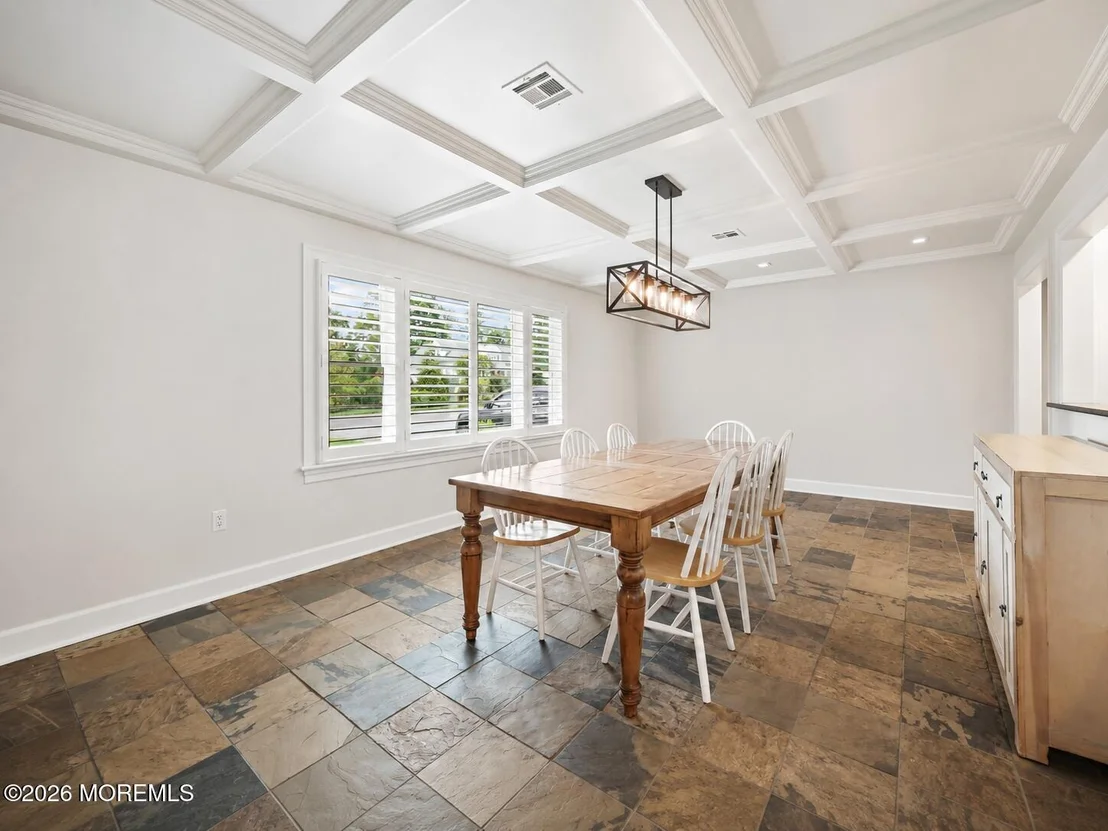 Photo of 28 Riverview Drive