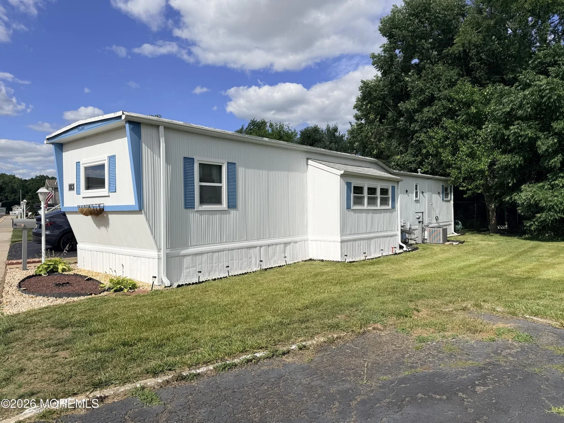 Photo of 183 Farm Road
