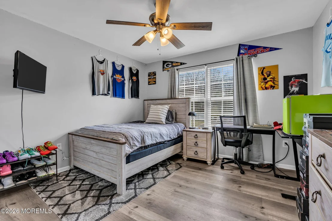 Photo of 12 Lancaster Way