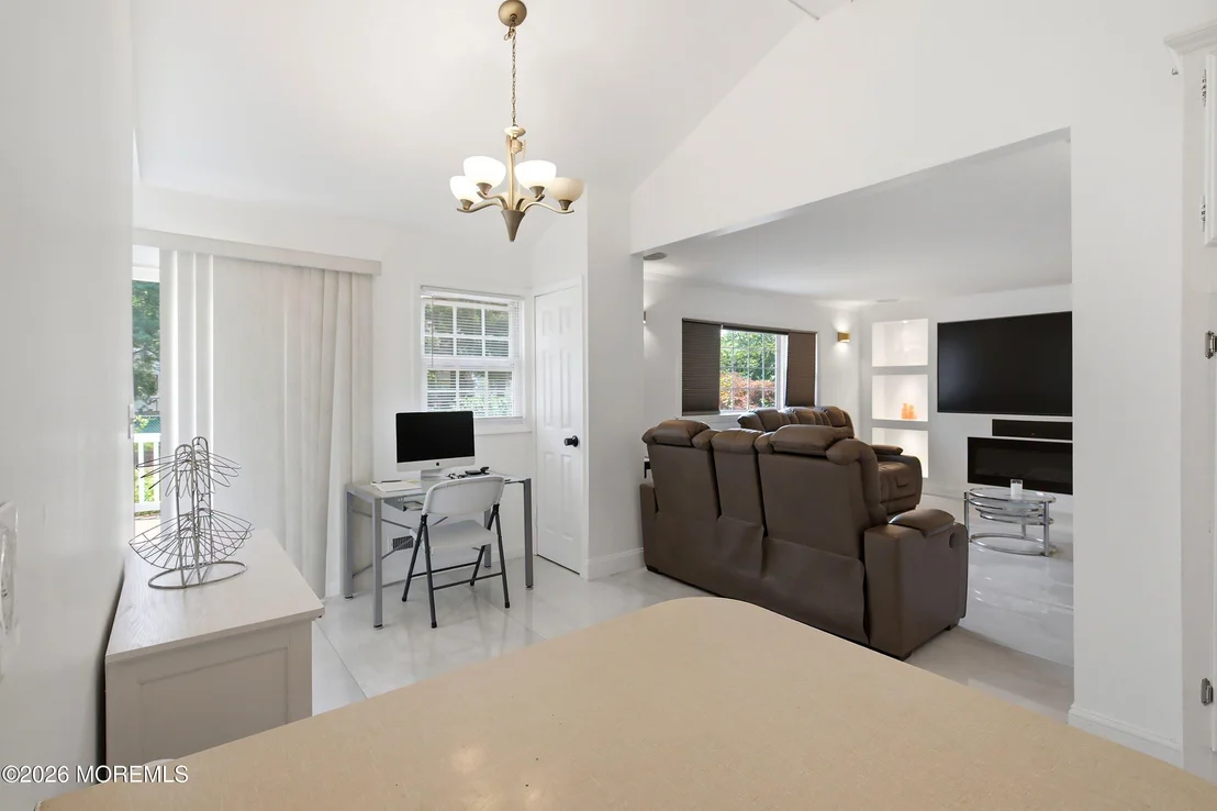 Photo of 17 Knoll Terrace