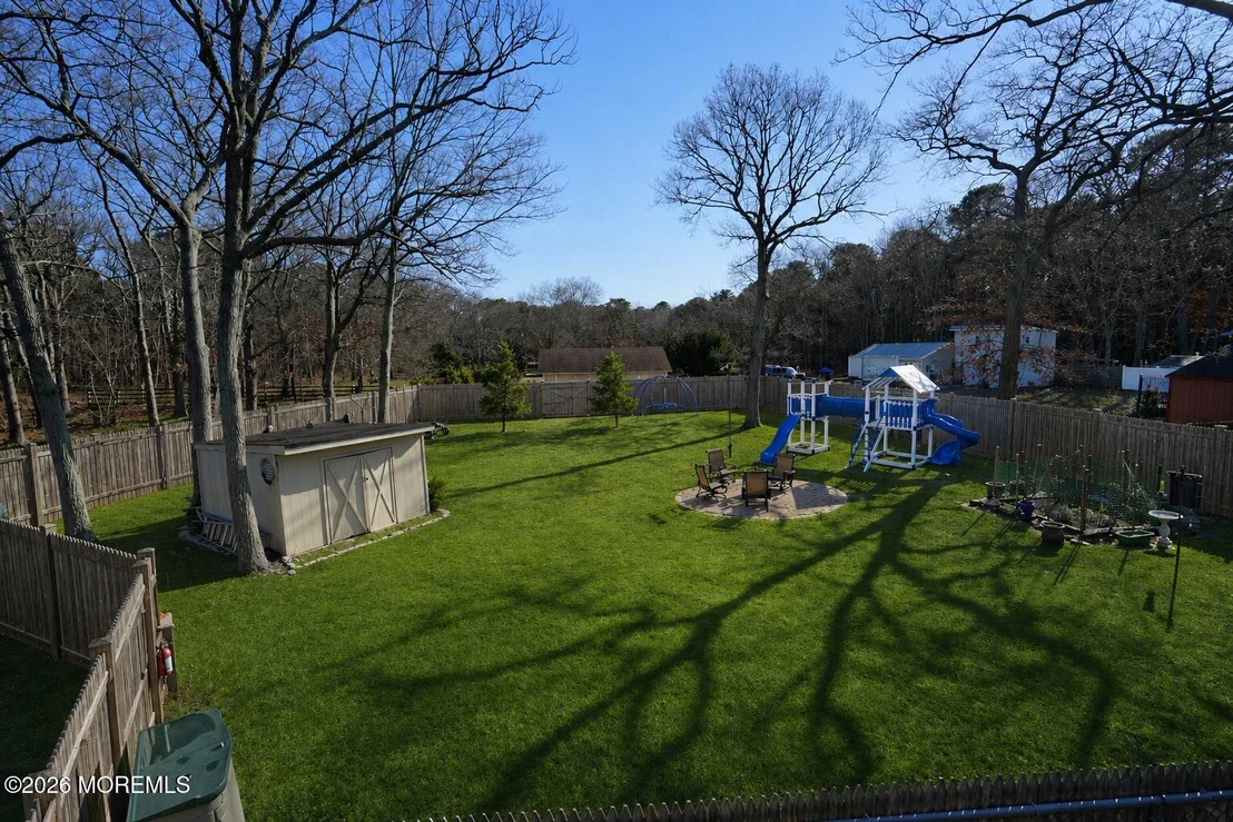 Photo of 437 Adamston Road