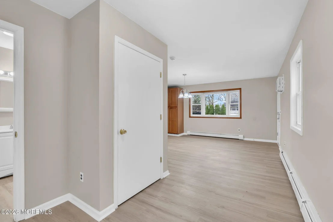 Photo of 121 Harding Drive