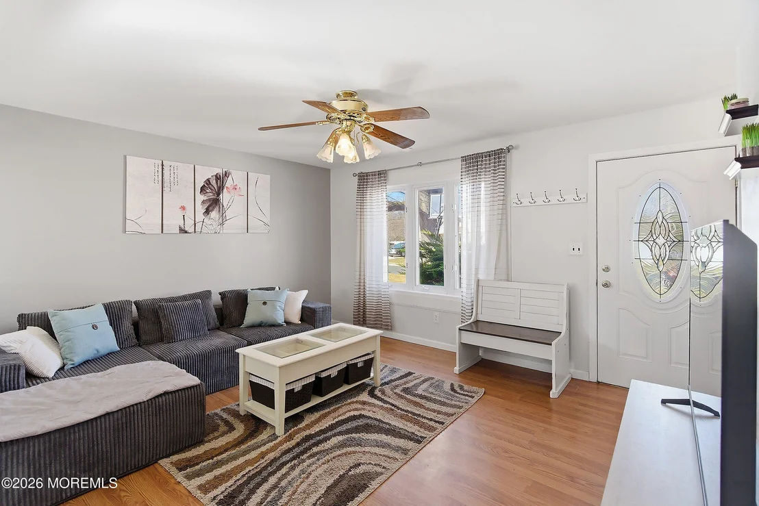 Photo of 52 Sunset Avenue