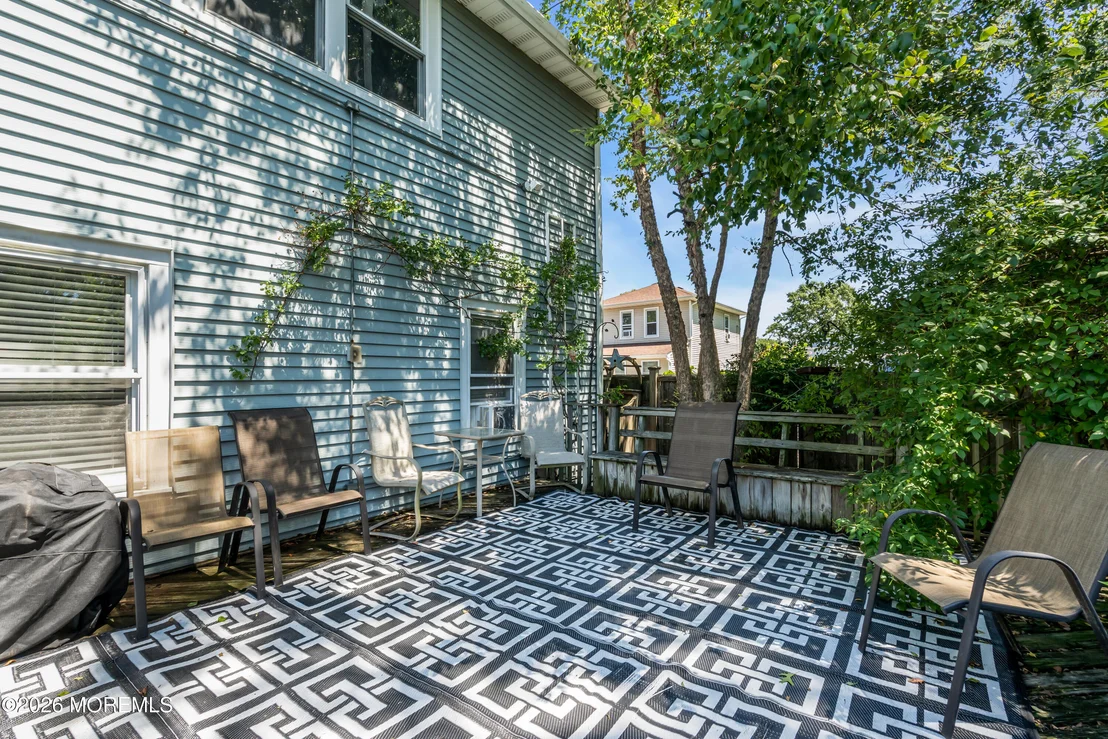Photo of 637 Prospect Avenue