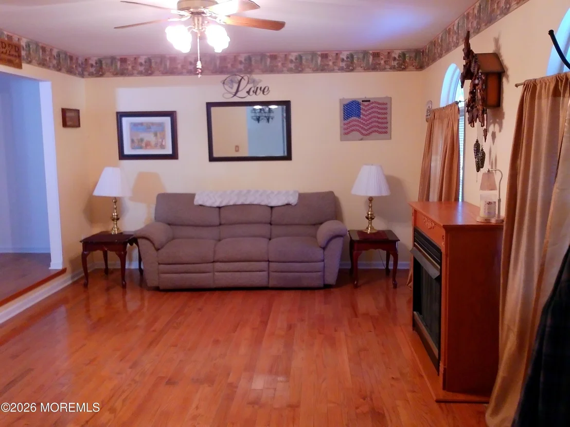 Photo of 12 Persimmon Drive