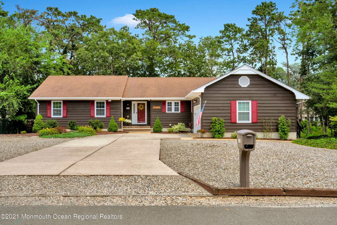 Photo of 224 Linden Avenue