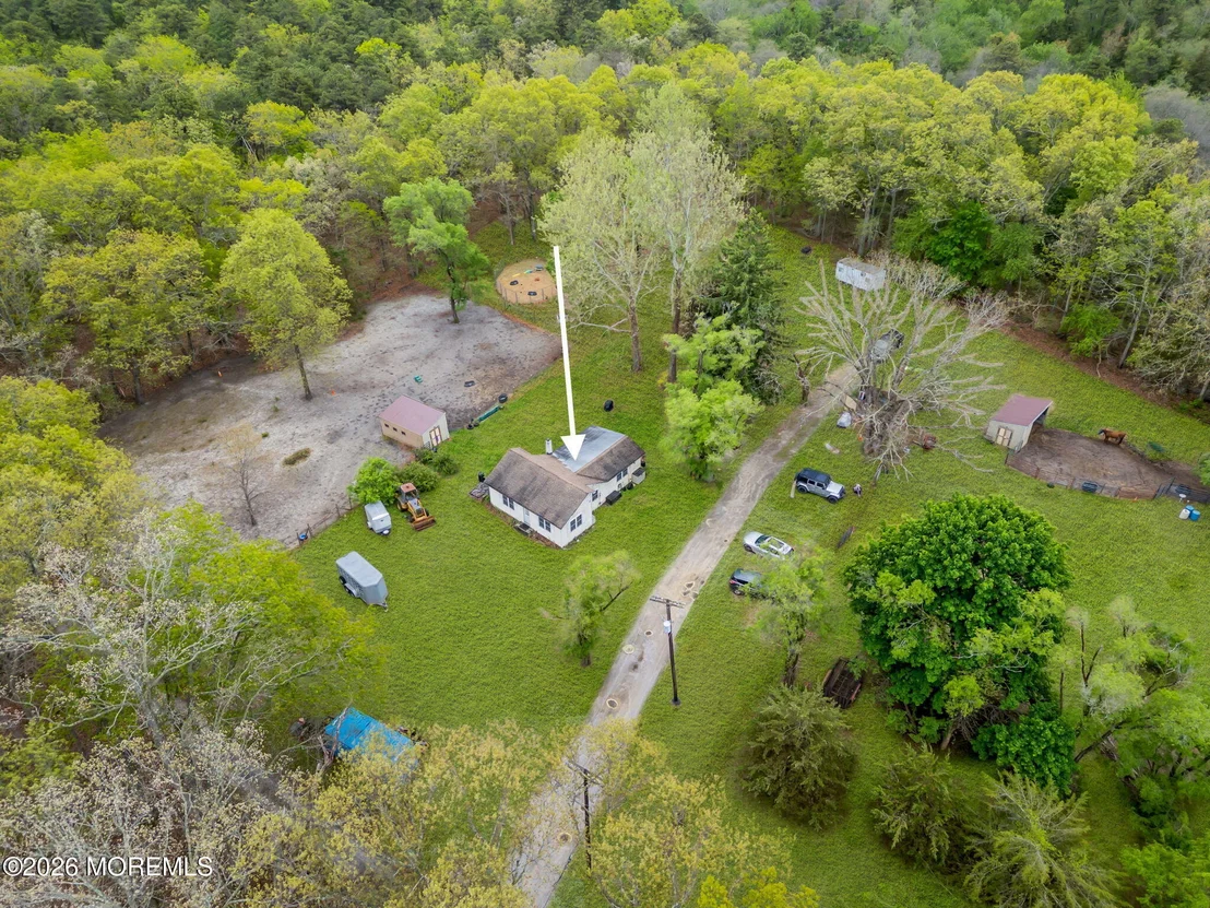 Photo of 3707 North Road