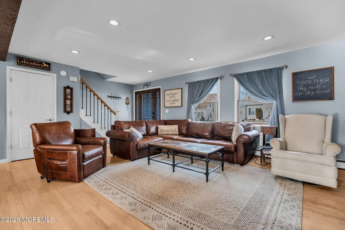 Photo of 6 Lisa Drive